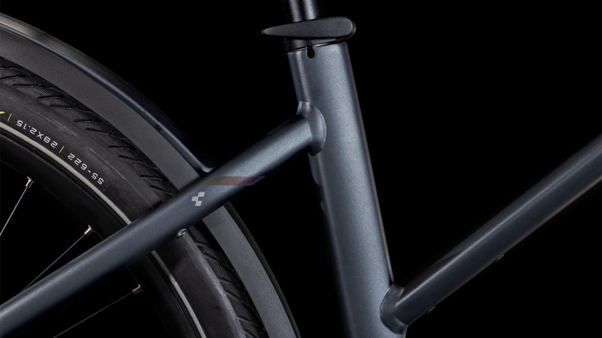 ROWER CUBE 28″ D TOURING HYBRID PRO 625 METALLICGRY/CHROME 50 CM 2025