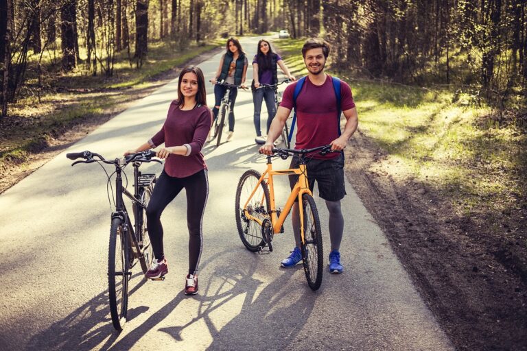 Rozmiar ramy rowerowej – jak dobierać rower do wzrostu?