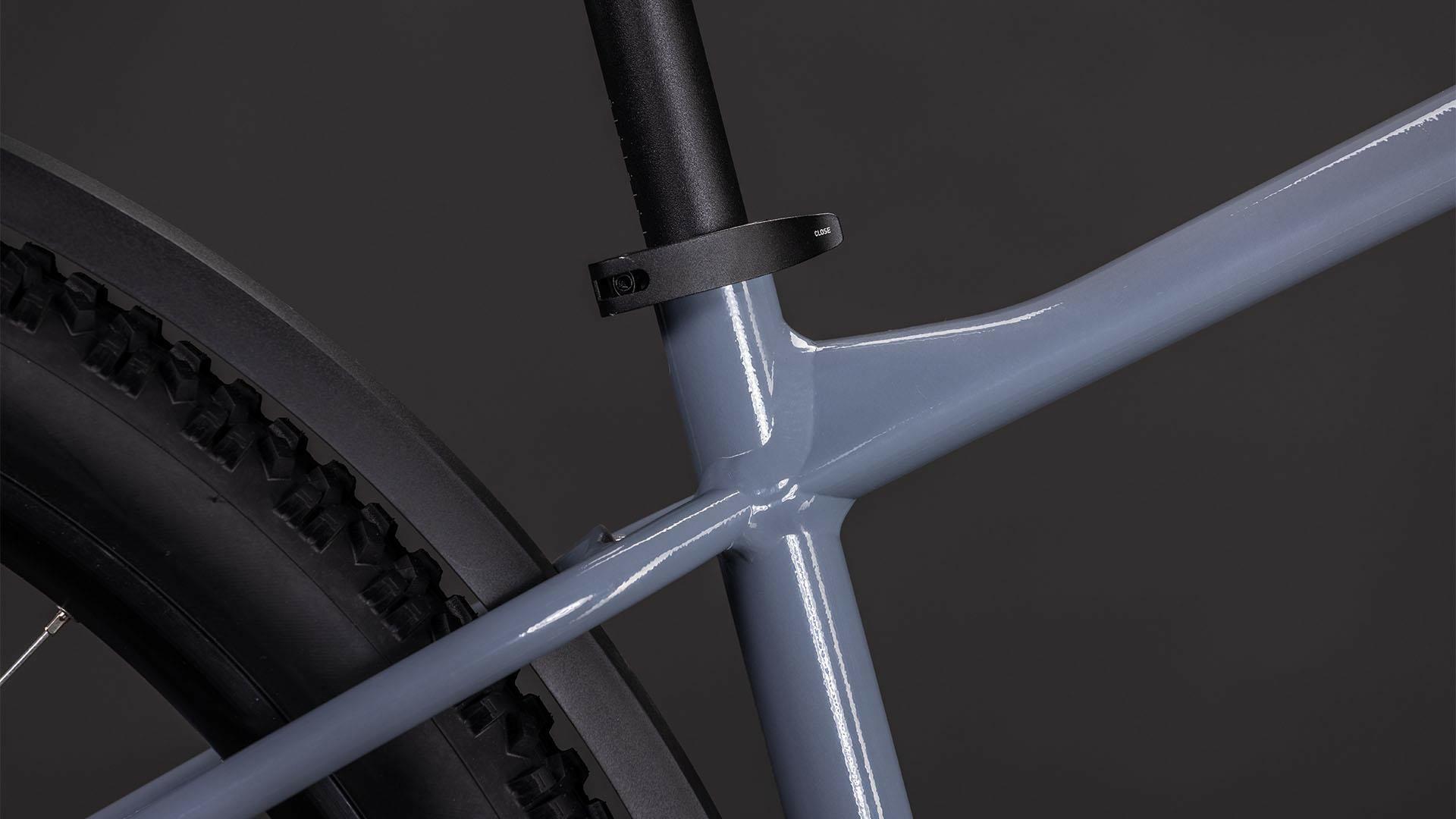 ROWER CUBE 29″ M AIM ONE FE roz. M SMOKE/BLK 2026