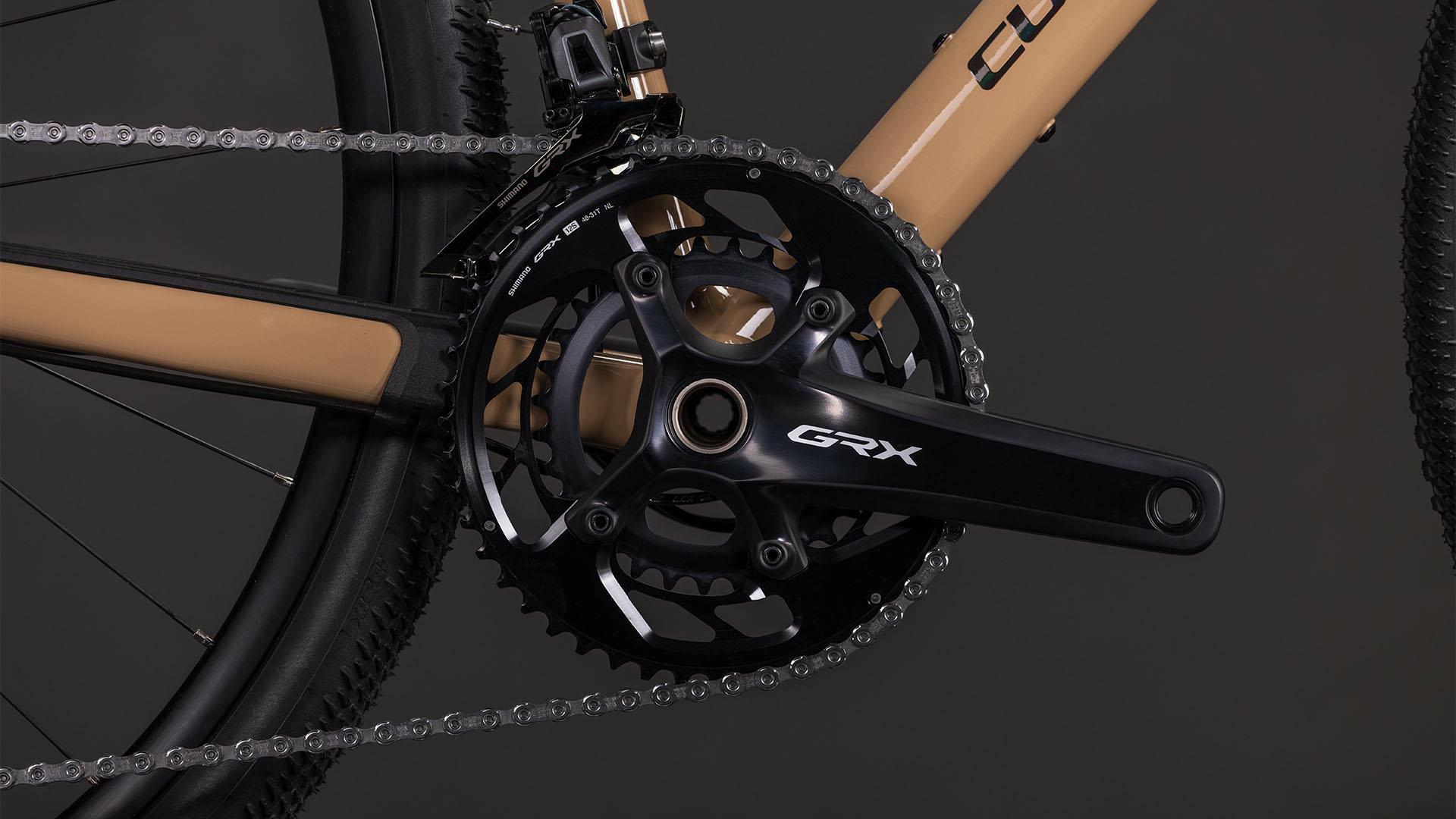 ROWER CUBE 28″ M NUROAD RACE roz. M CAPPUCCINO/BLK 2026