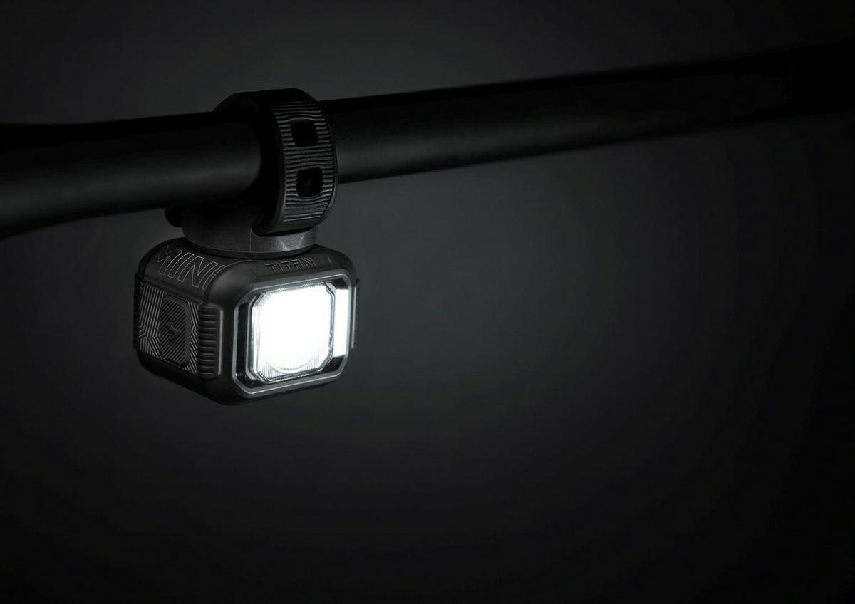 LAMPKA ROWEROWA MOON PRZÓD TITAN MINI USB