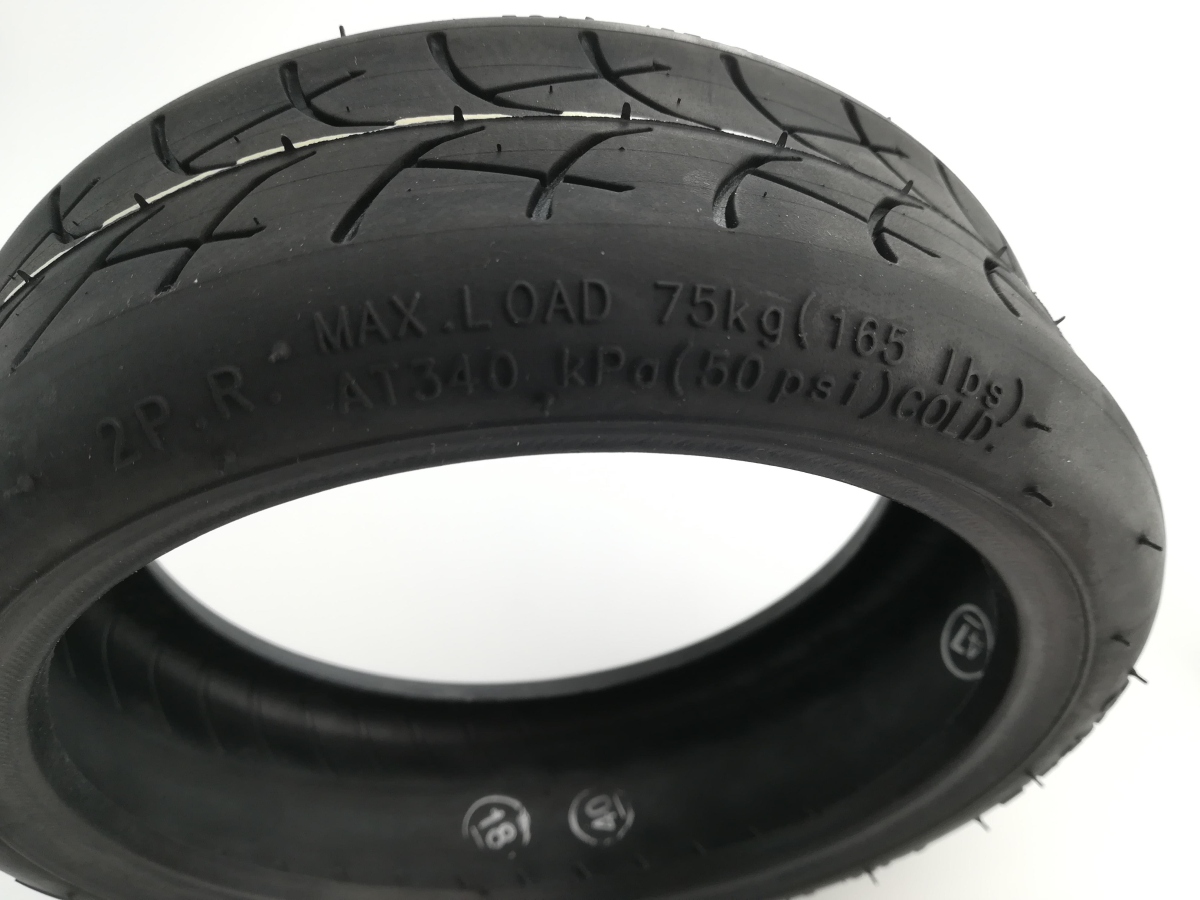 OPONA CST 8×1/2×2 C-9287